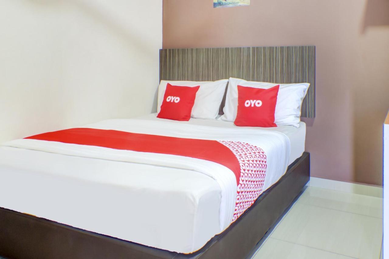 Oyo 89985 Js Hotel Johor Bahru Zewnętrze zdjęcie