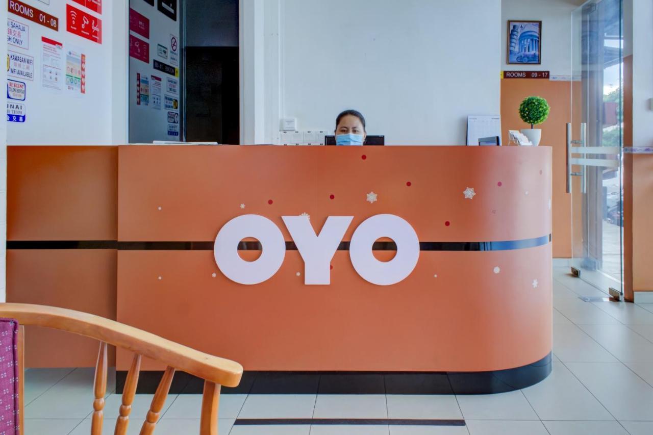 Oyo 89985 Js Hotel Johor Bahru Zewnętrze zdjęcie