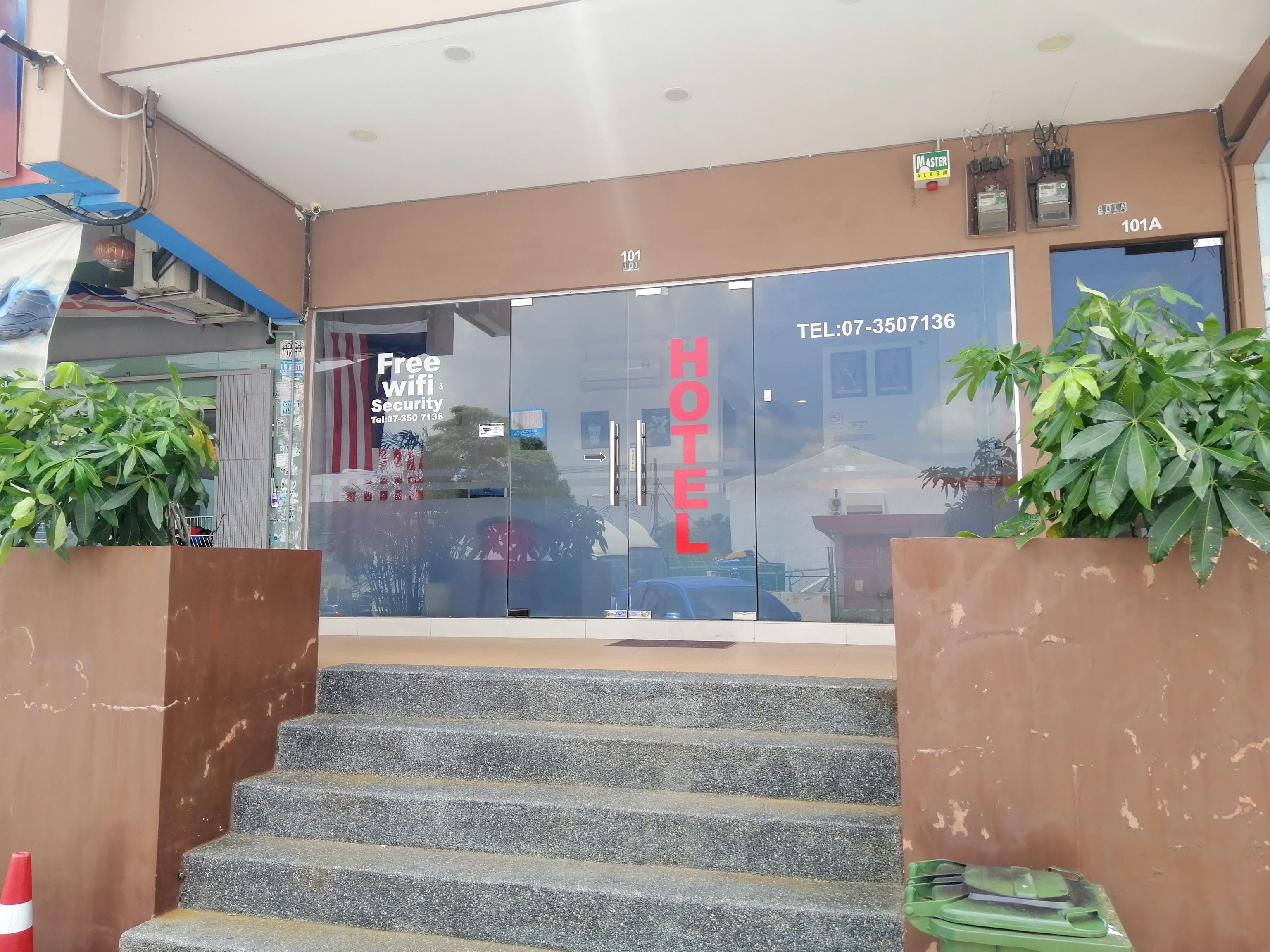 Oyo 89985 Js Hotel Johor Bahru Zewnętrze zdjęcie